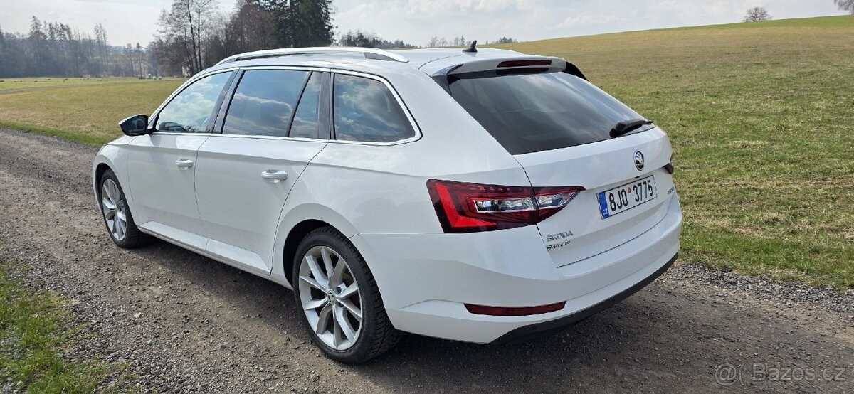 Škoda Superb 2.0 TDi, 110 kw - 6