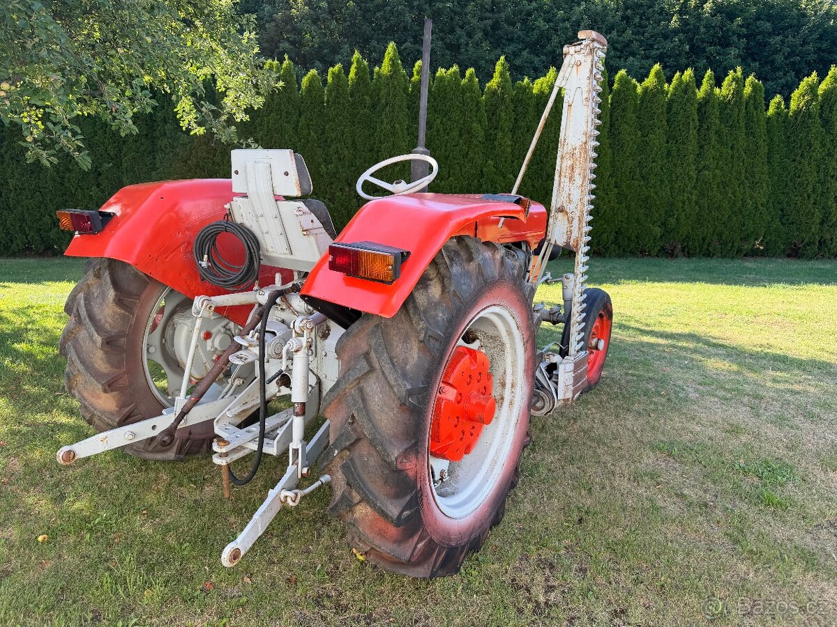 zetor 3011 s boční lištou - 6