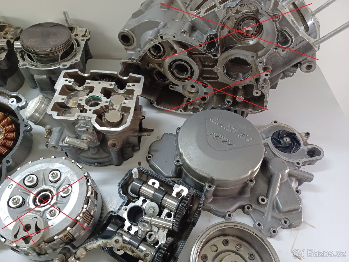 KTM LC8 990 - MOTOR NA DÍLY - 6