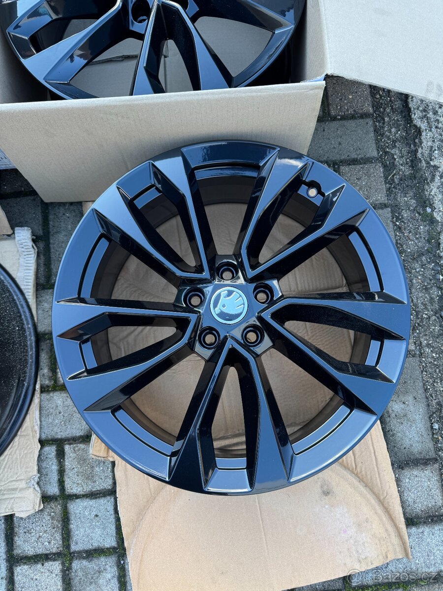ORIGINÁL Alu Škoda PROCYON R19, 5x112 - TOP STAV - 6