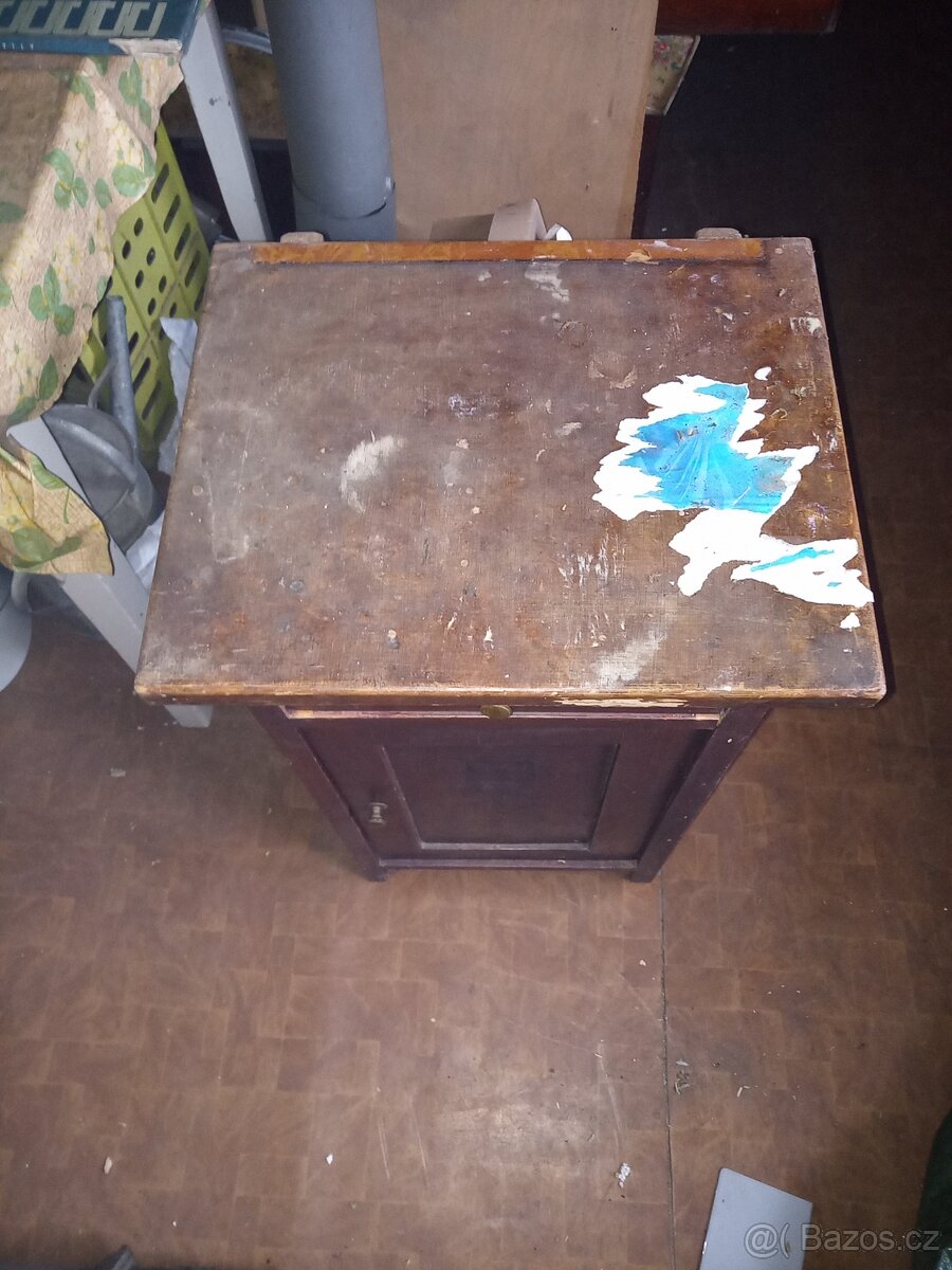 Stará skříňka - 6
