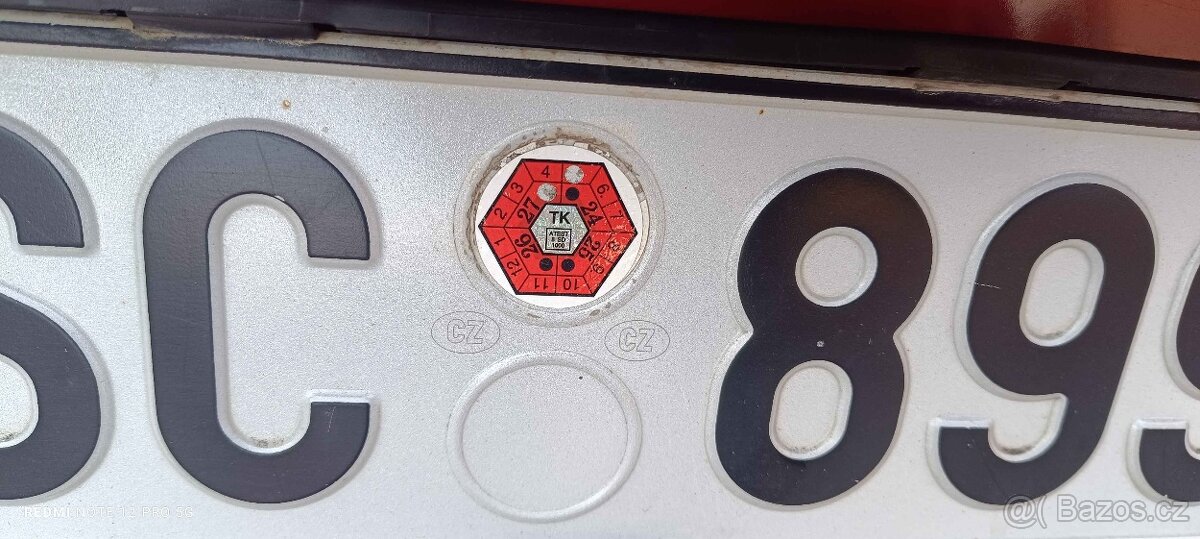 Prodám VW Up, 5 dveřový, 1,0i 44kW, 2014, klima, centrál - 6