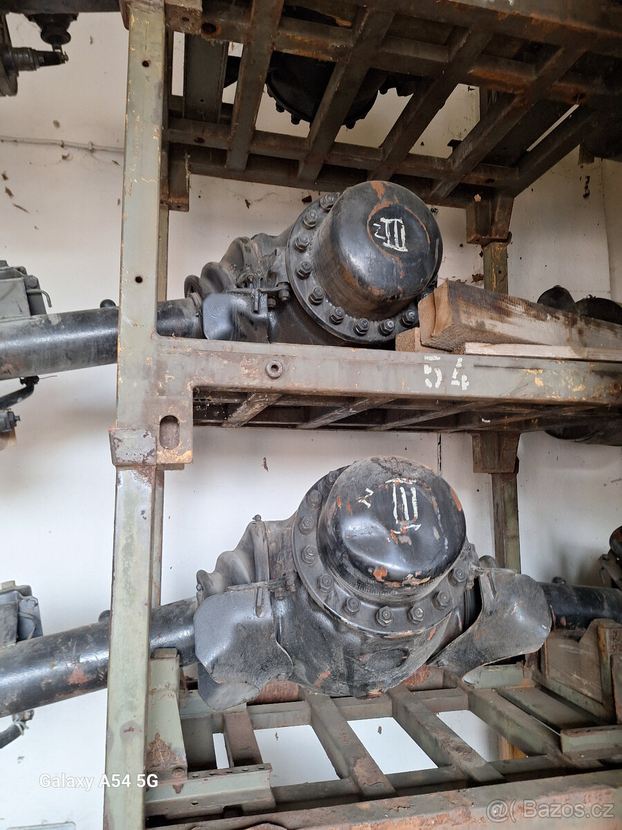 TATRA 813 Náhradní díly - 6