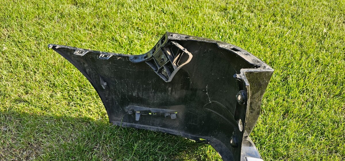 Citroen C5 X7 zadní nárazník - 6