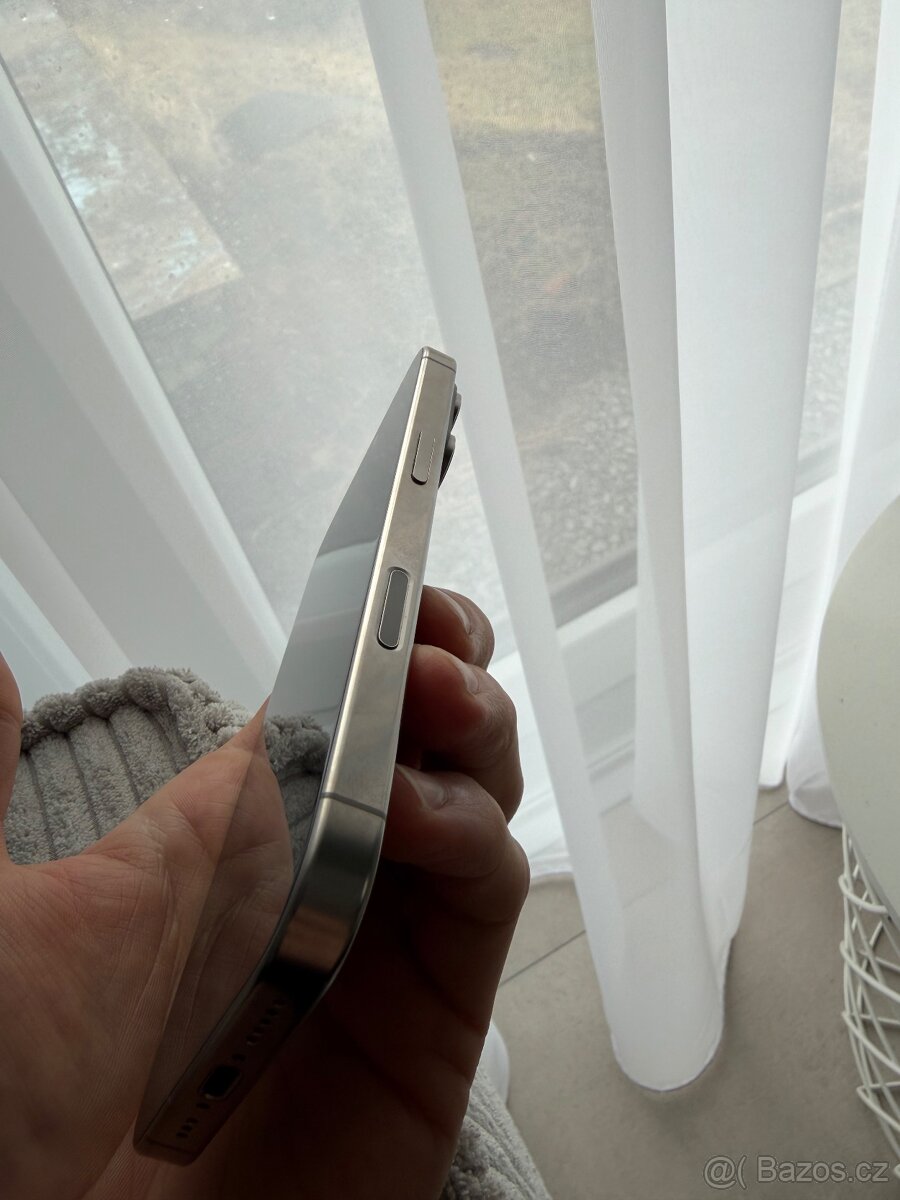 iPhone 16 Pro 128 GB Silver - 6