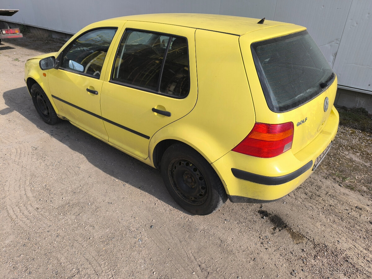 Vw golf IV 1.6i 74kw veškeré nd do 28.4 - 6
