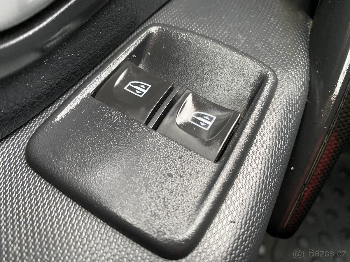 Dacia Logan 1.0 SCe , 54 kW benzín, 2019 - 6