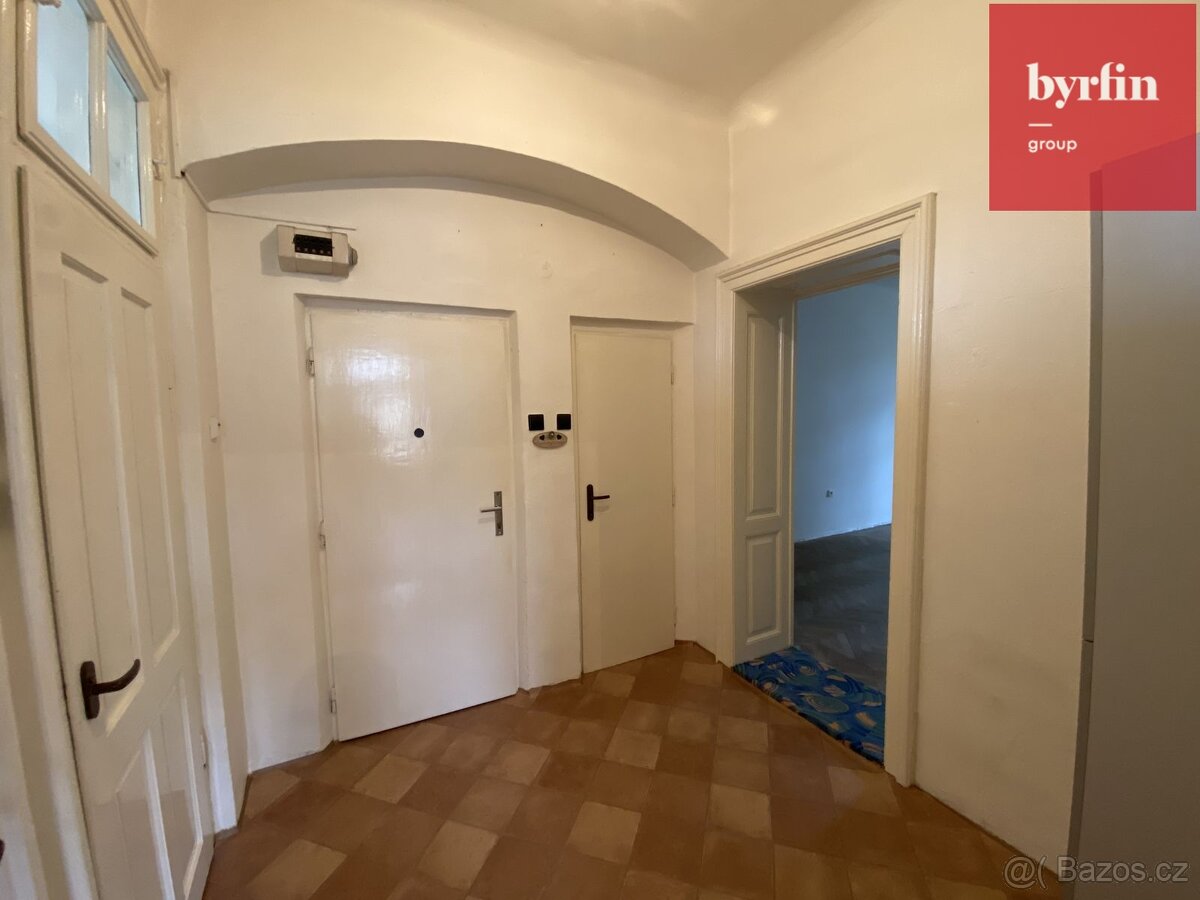 Pronájem bytu 2+1 Horovo Náměstí, Opava - 6