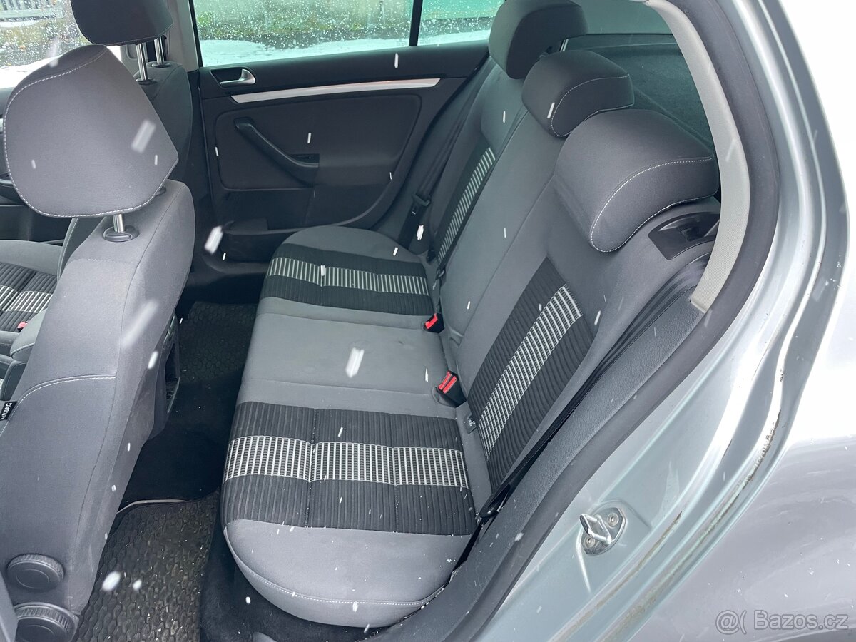 VW Golf V 1.6i 75kW - 6