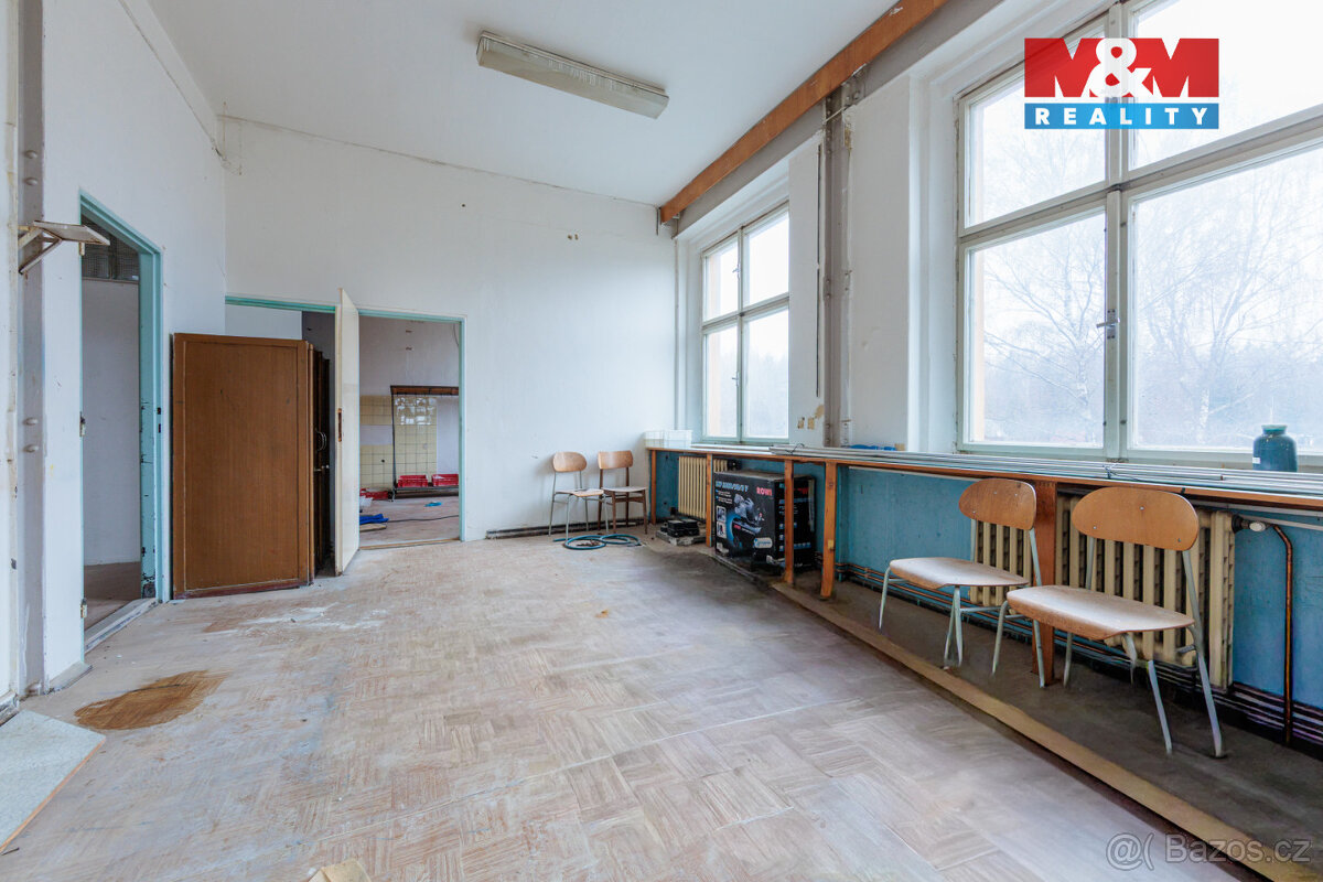 Prodej nájemního domu, 2400 m², Aš, ul. Kotkova - 6