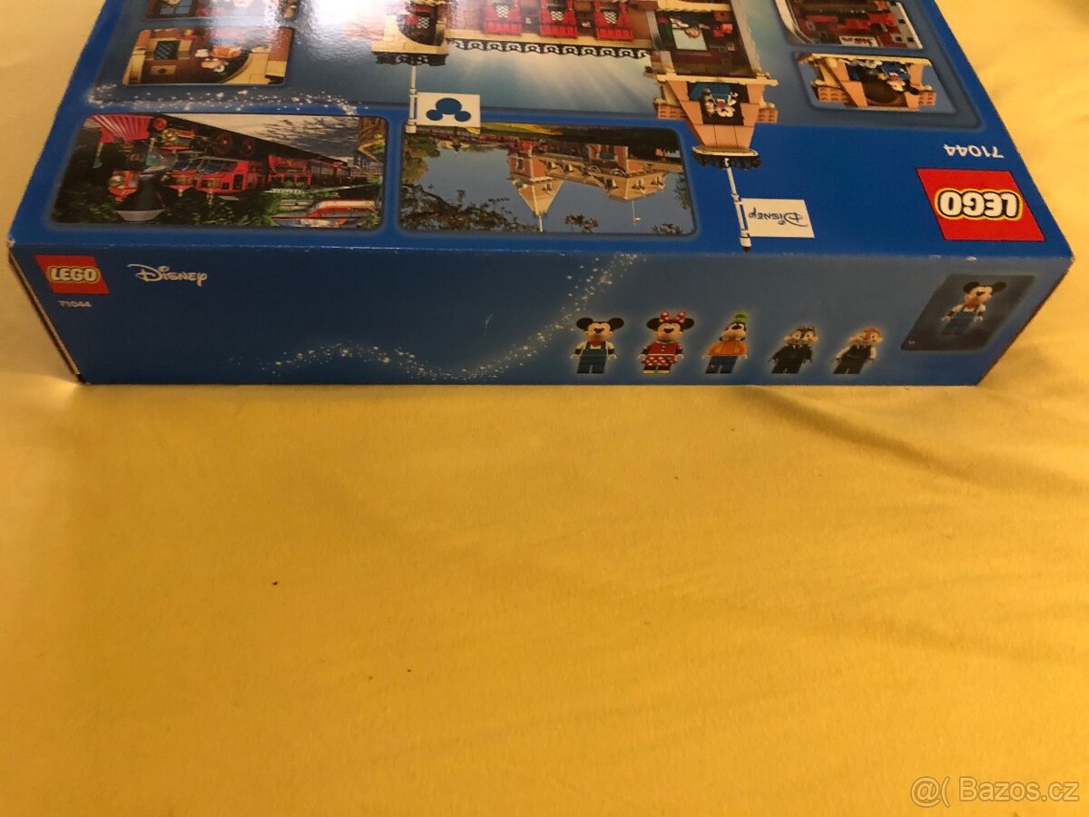Lego 71044 Vlak a nádraží Disney - 6