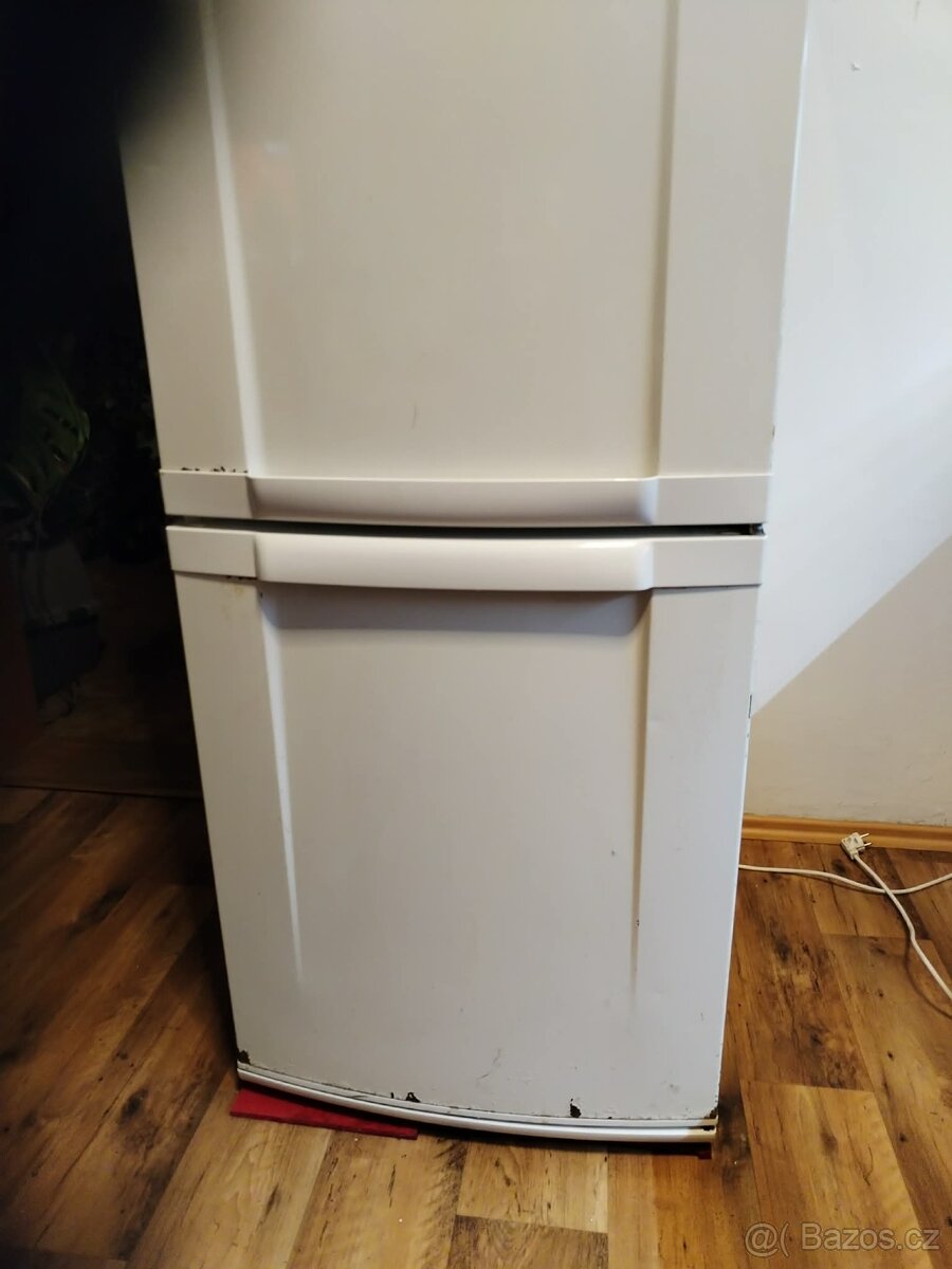 lednice s mrazákem - zdarma - 6