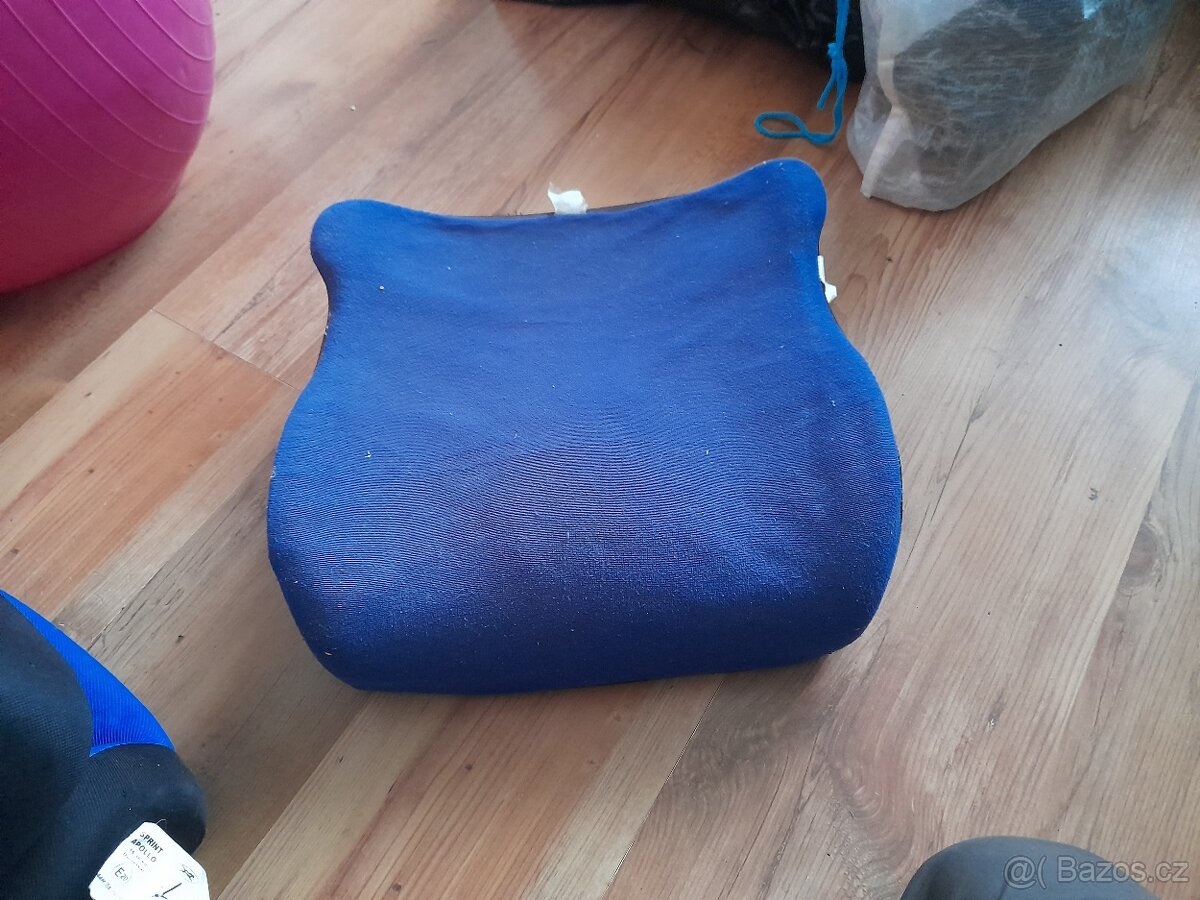 podsedáky do auta - 6