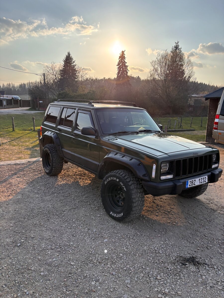 Jeep xj cherokee - 6