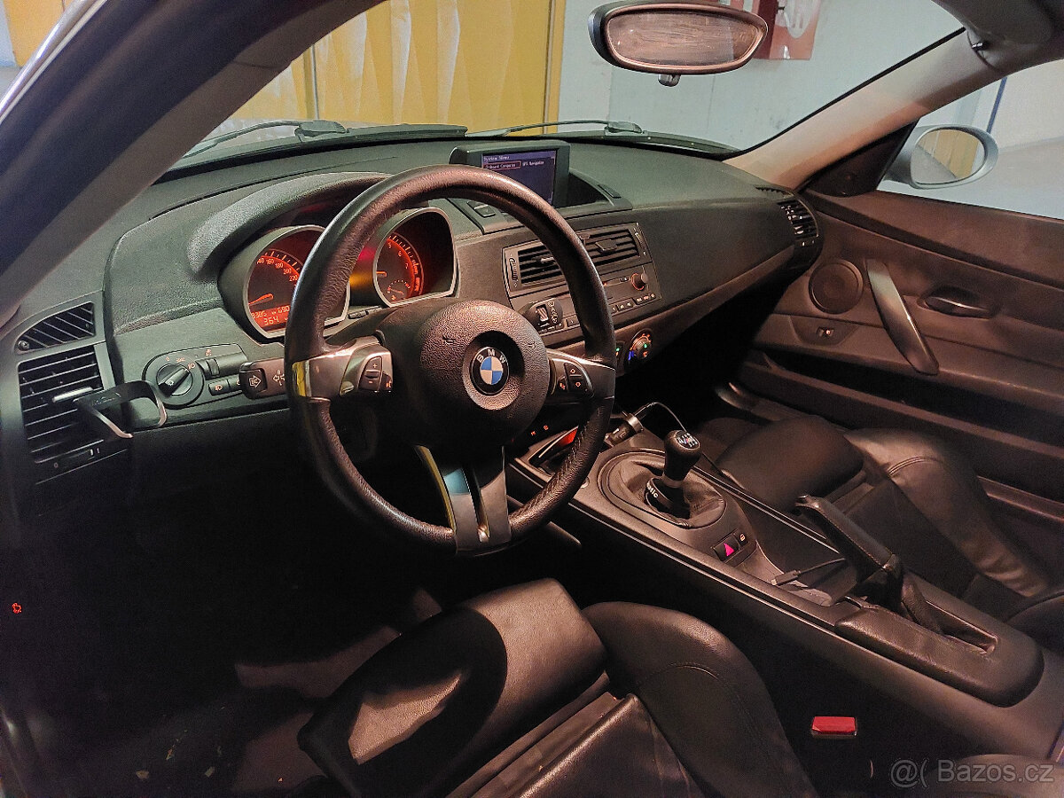 BMW Z4 coupe E86 manuál - 6