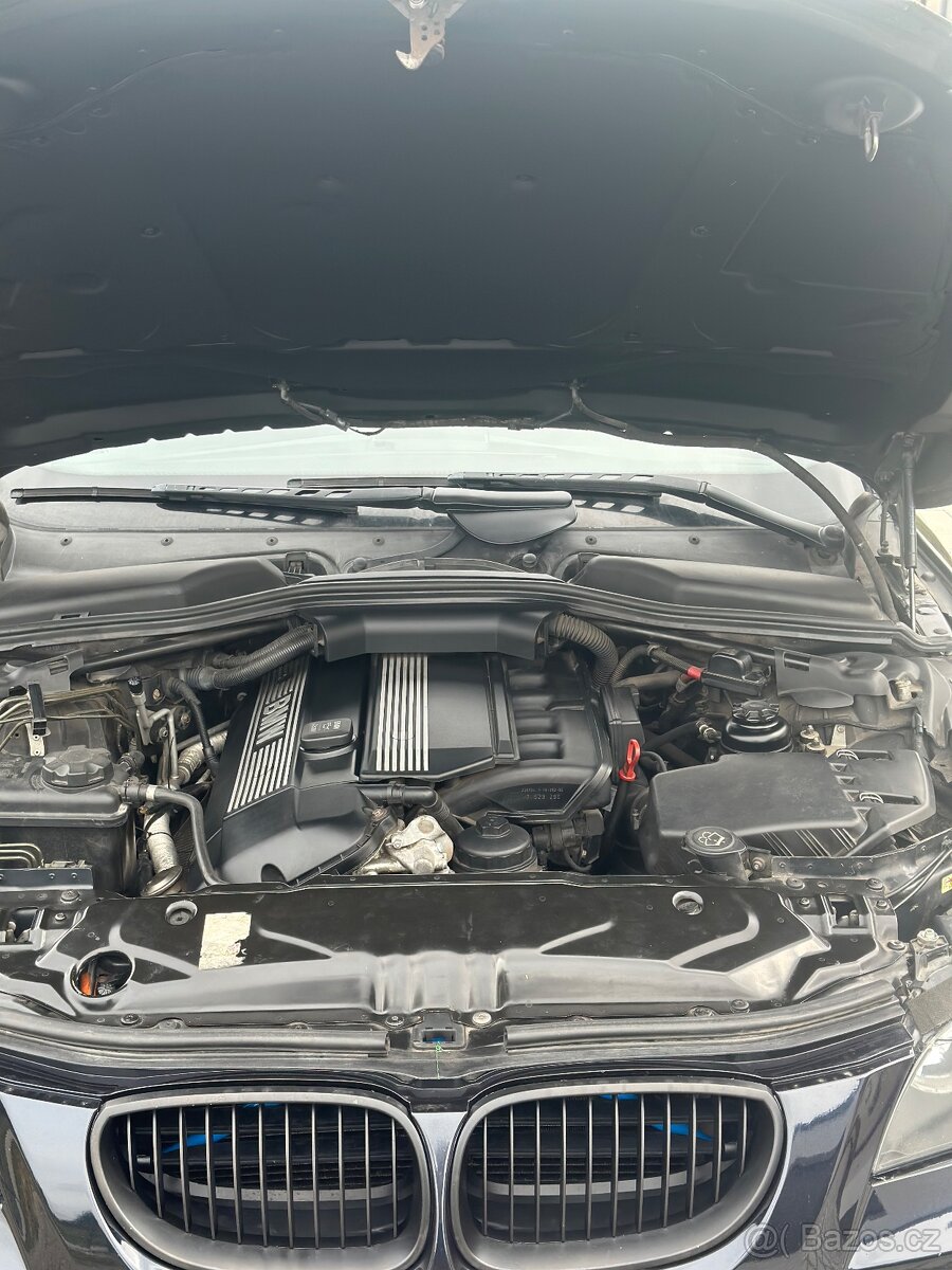 Bmw e60 525i - 6