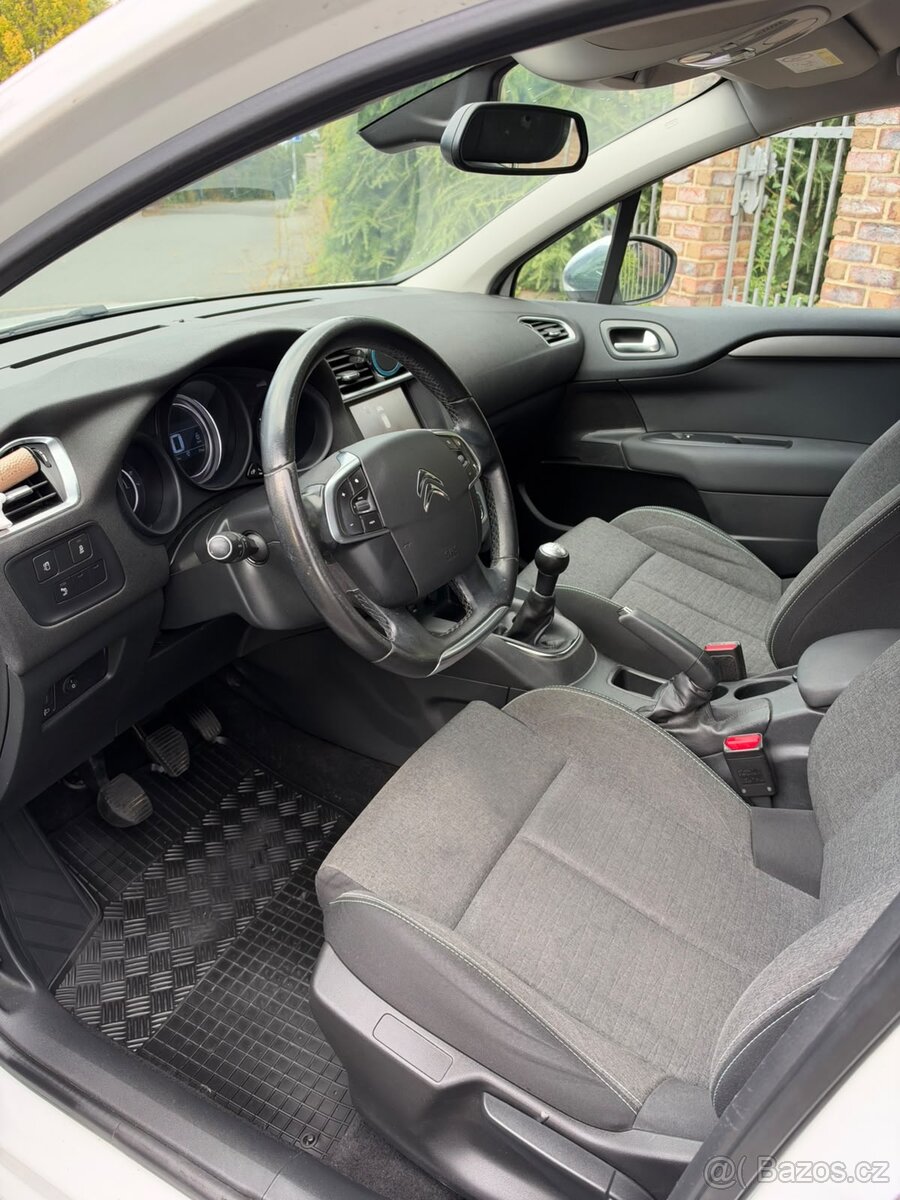 Citroën C4 1.6 HDi 75 kW 2016 NAVIGACE PARK.ASISTENT - 6