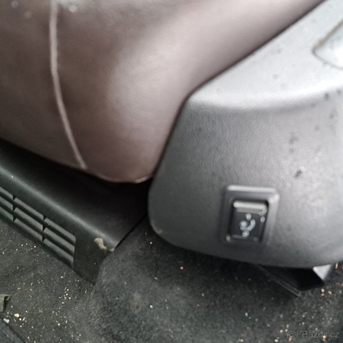 Náhradní díly Škoda Superb II Laurin Clement - 6