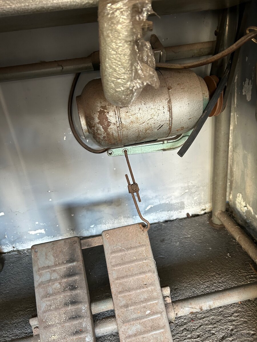 Šicí stroj 230/380V Minerva - 6