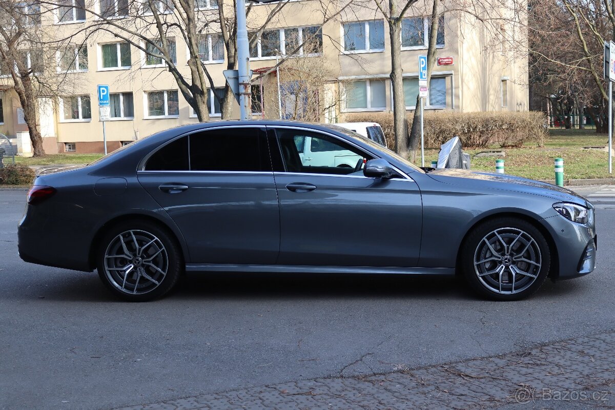 MERCEDES-BENZ E 400D 4MATIC AMG PAKET 243kW - 6