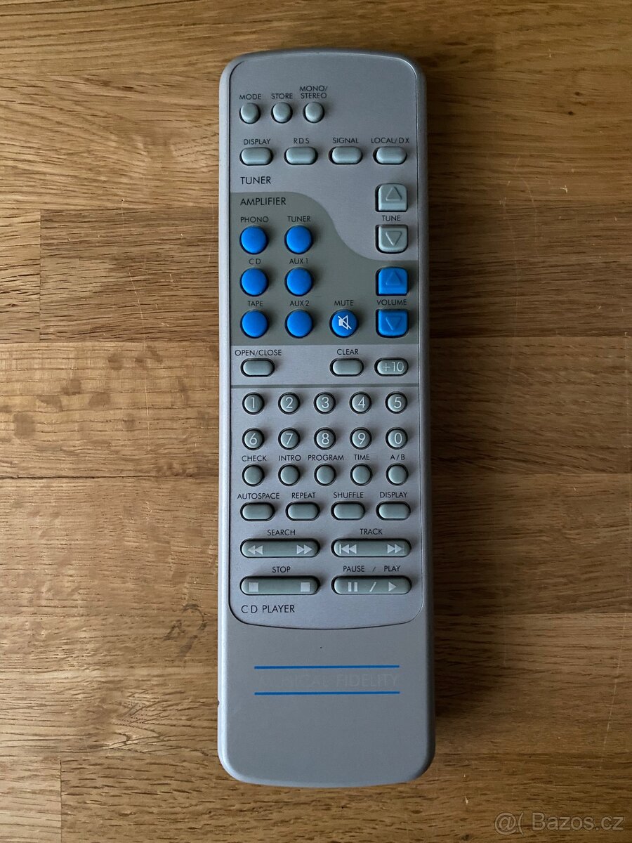 Musical Fidelity a3.2, DAC CASEA Vega - 6