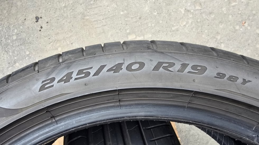 Letní pneu 245/40/19 Pirelli - 6