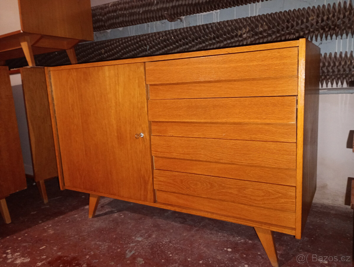 Komoda JIROUTEK ,2 ks - 6