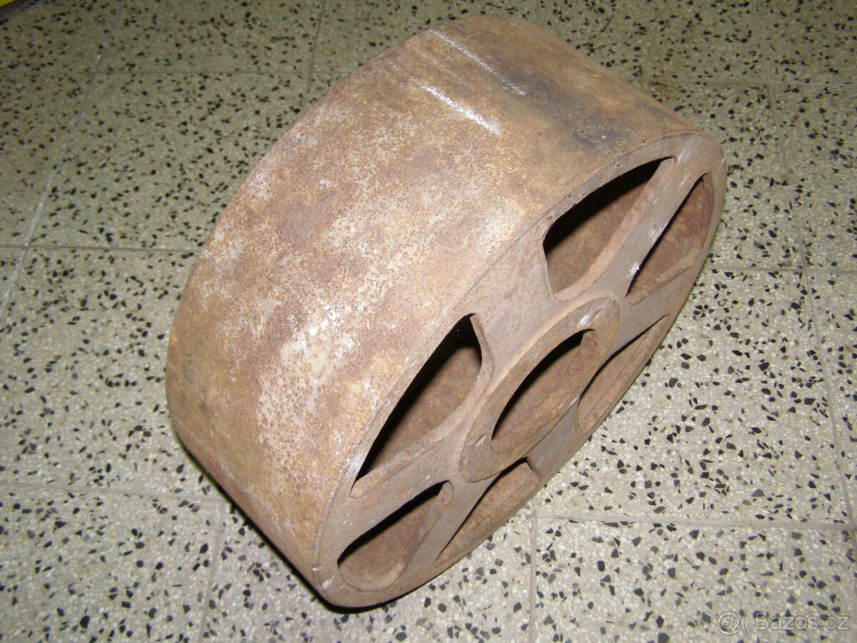 Prodám řemenici Lorenz. - 6