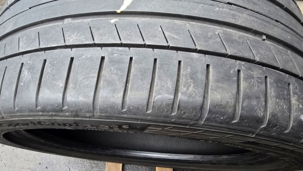 Letní pneu 255/35/18 Continental - 6