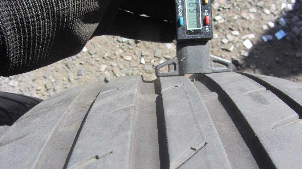 Letní pneu 225/40/18 Continental - 6