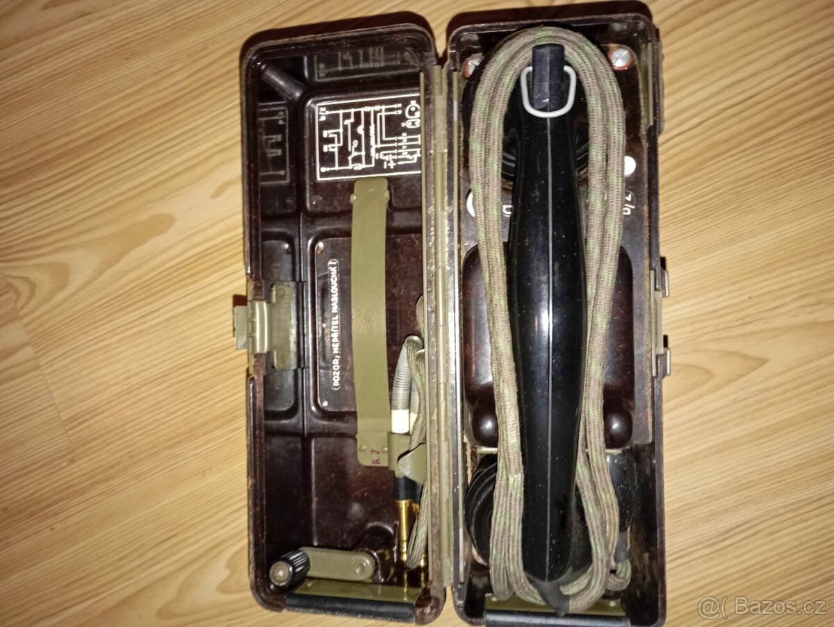 Polní telefon - 6