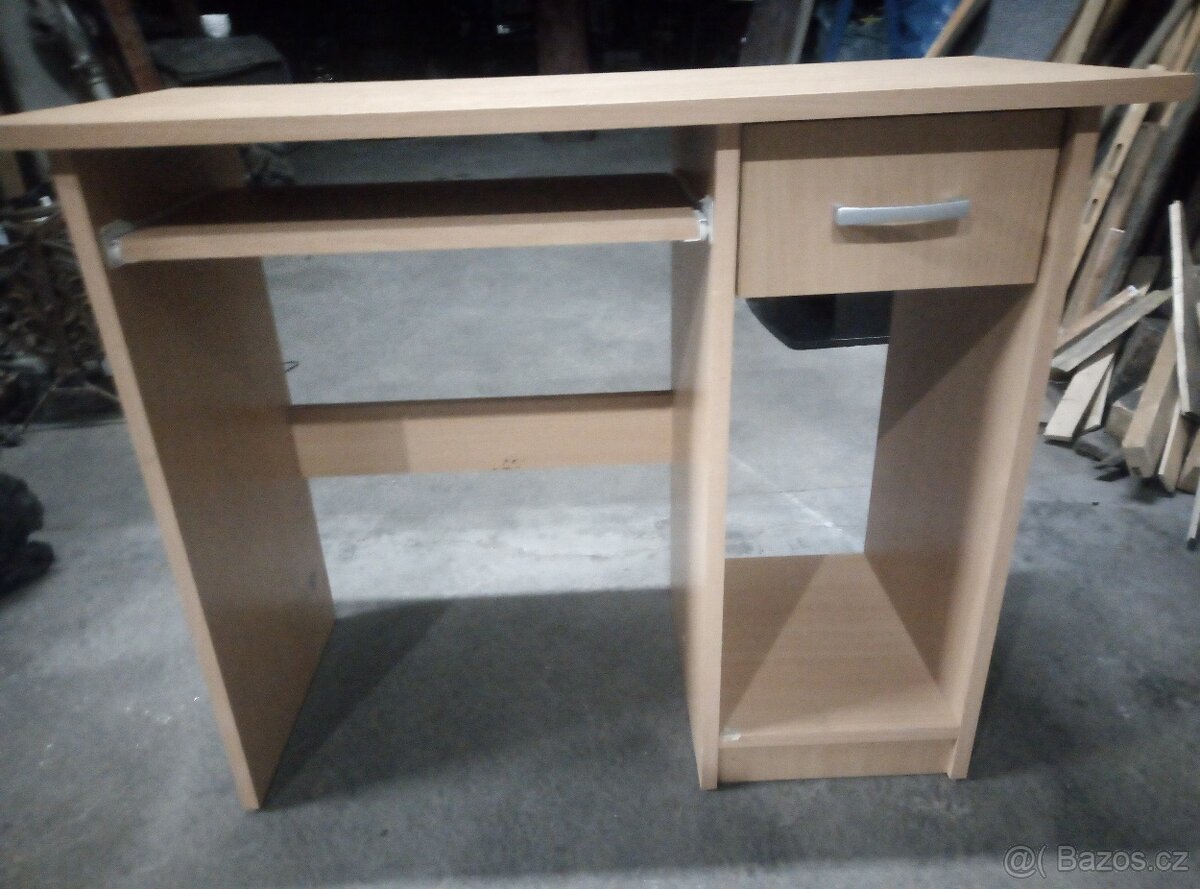 počítačový stůl - 6