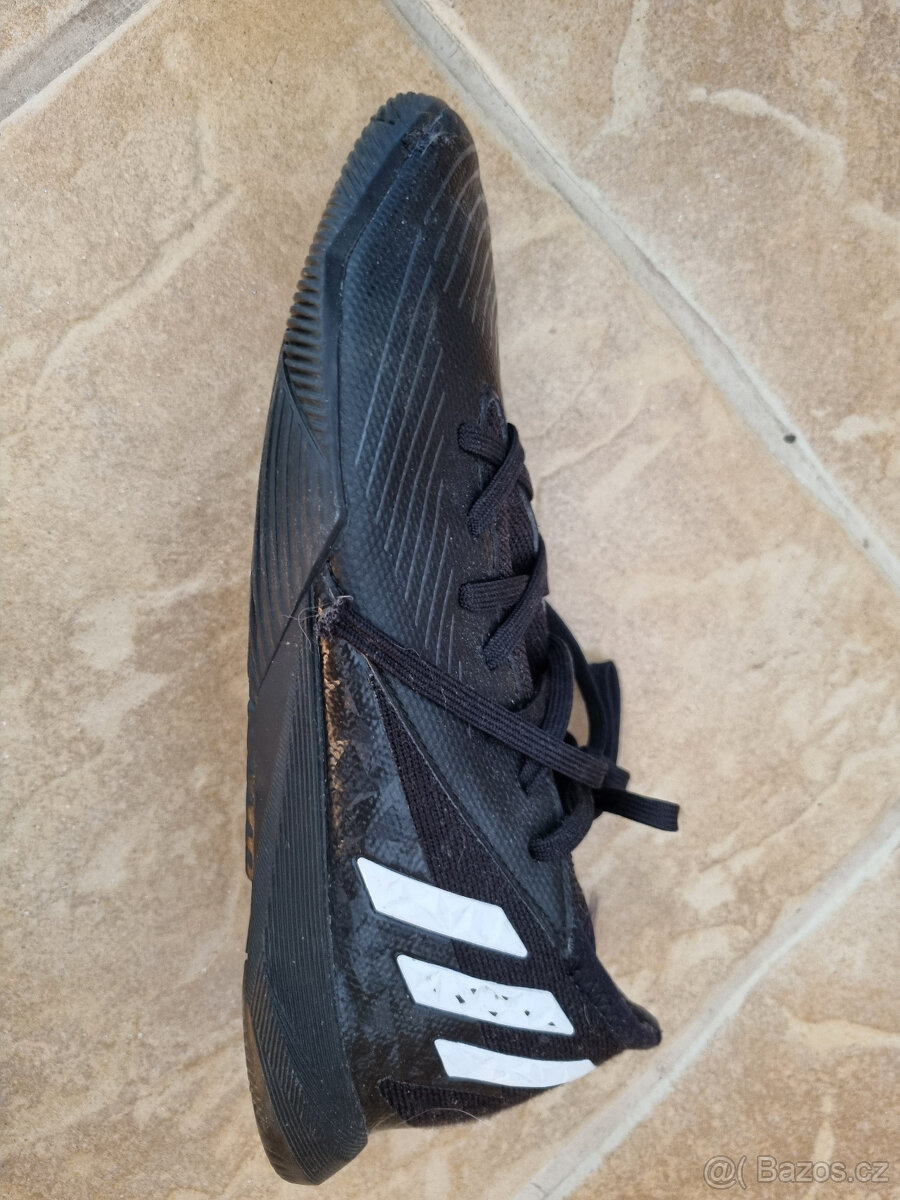 Sálovky kopačky tenisky Adidas Predator vel 37 - 6
