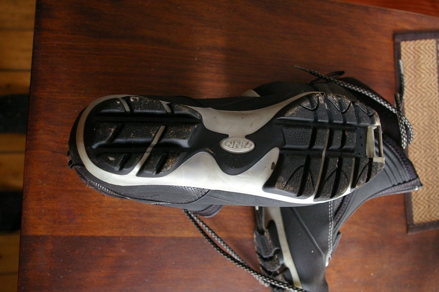 prodám lyže a boty - 6