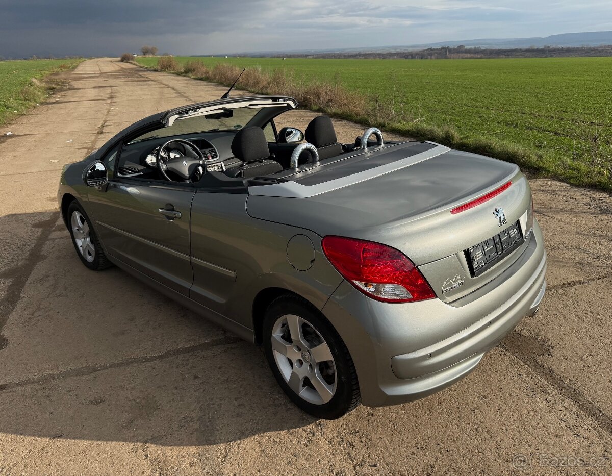 Peugeot 207cc 1.6i - 6