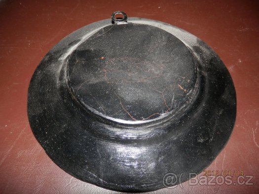 Prodám talíře okrasné různé rozměry. - 6