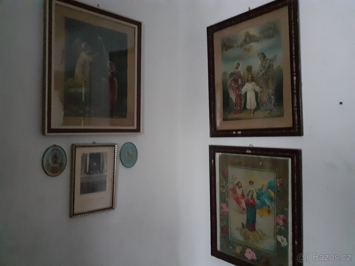 Keramika , růžový porcelán, sošky psů, obrazy - 6