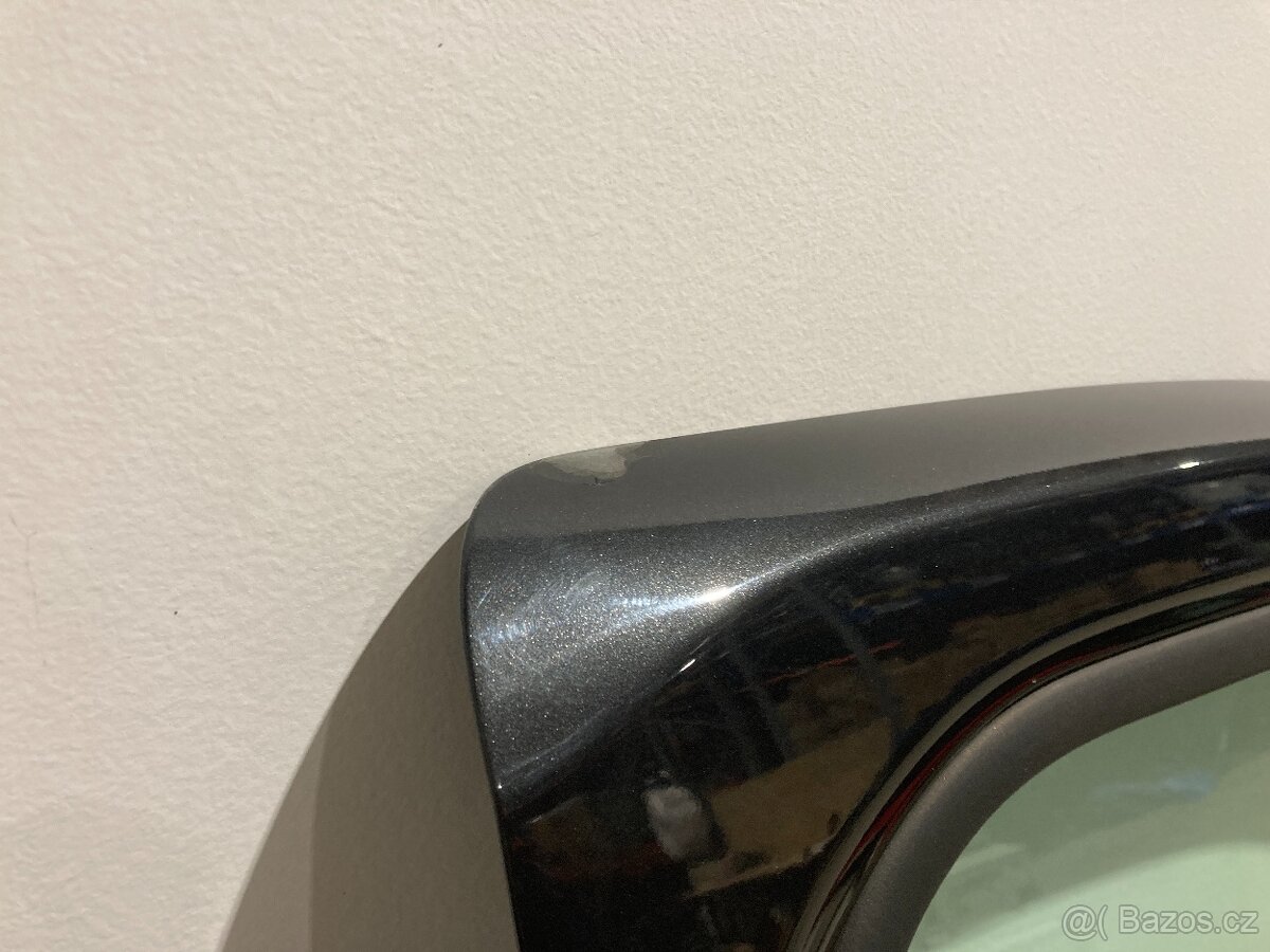 Dveře Opel Vivaro B levé + pravé kód barvy 92U - 6