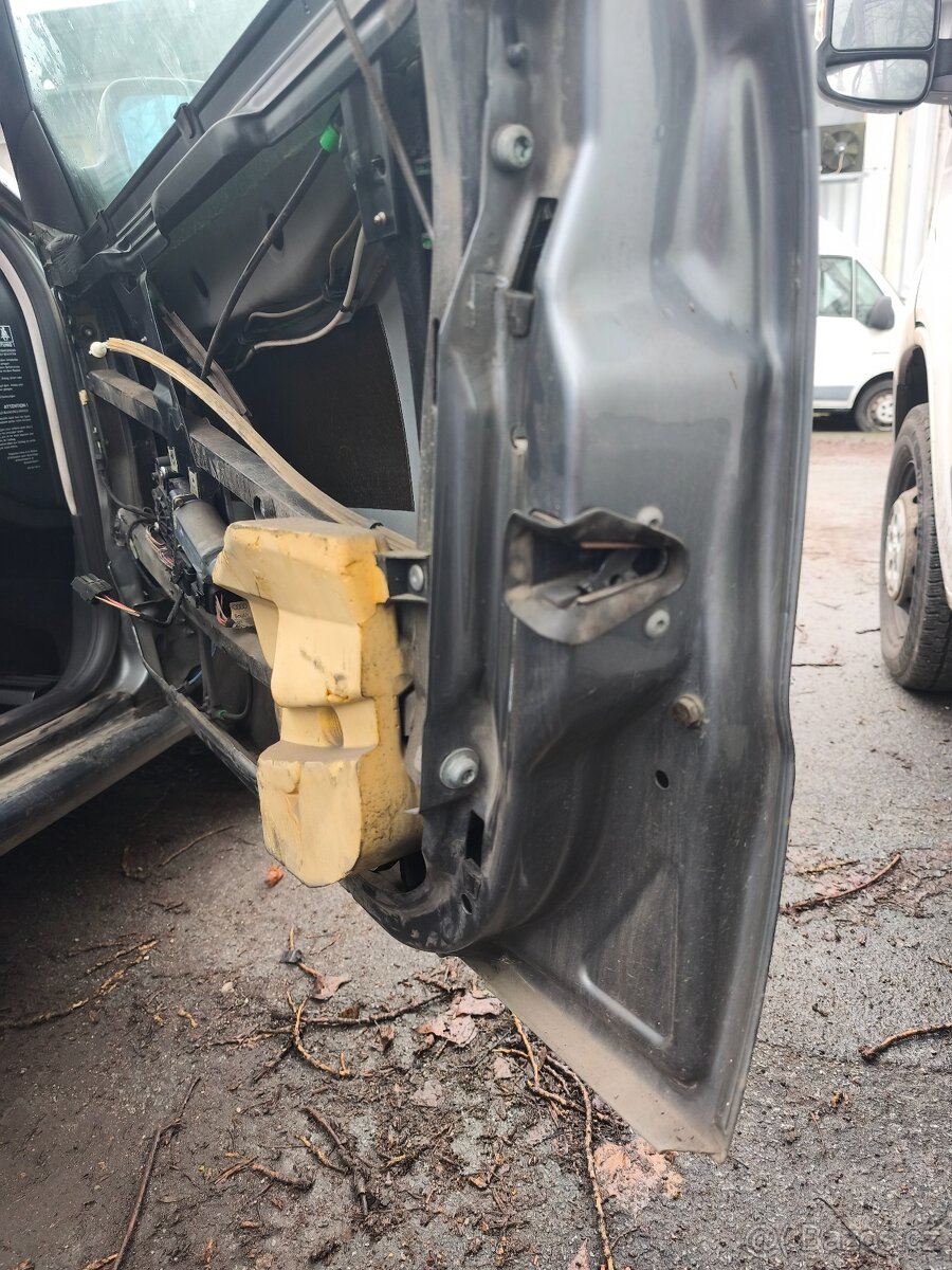 Audi A4 B5 dveře predface - 6