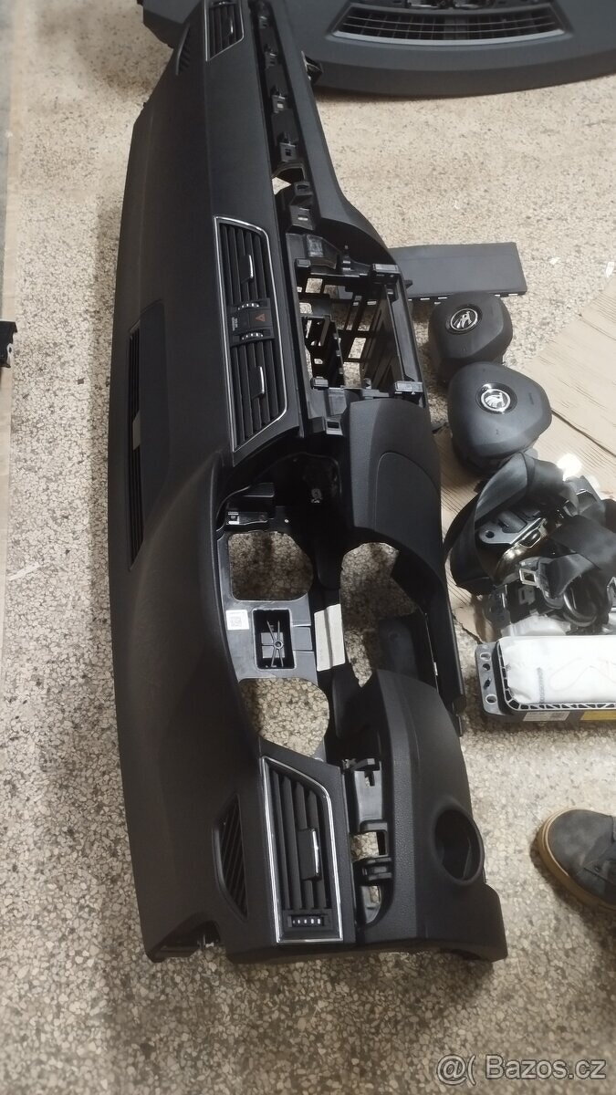 Airbagová sada Škoda Superb 3 s originální deskou - 6