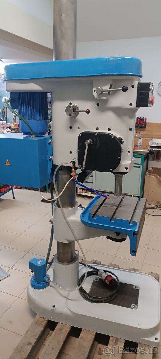 Sloupova vrtačka VS32 B - 6