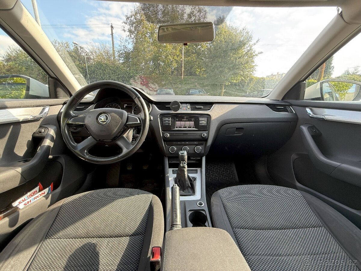 Pronájem auta - Škoda Octavia III Kombi - Uherské Hradiště - 6