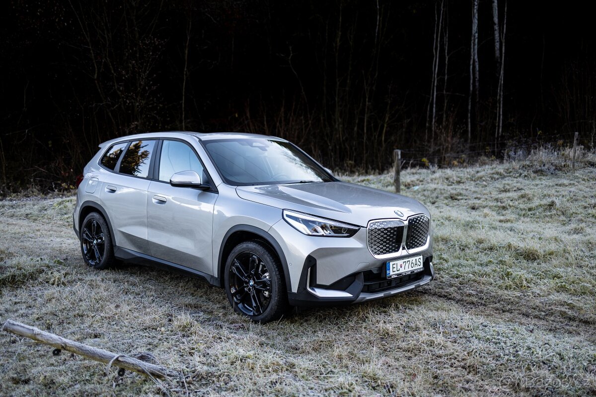 BMW IX1 e Drive20 elektromobil 2024, 9500km - 6