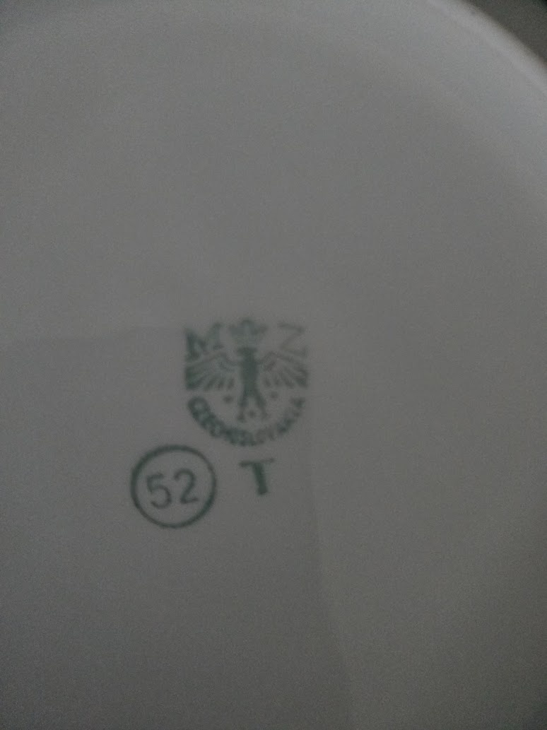 Porcelánový, jídelní servis Thun 19 kusů - 6