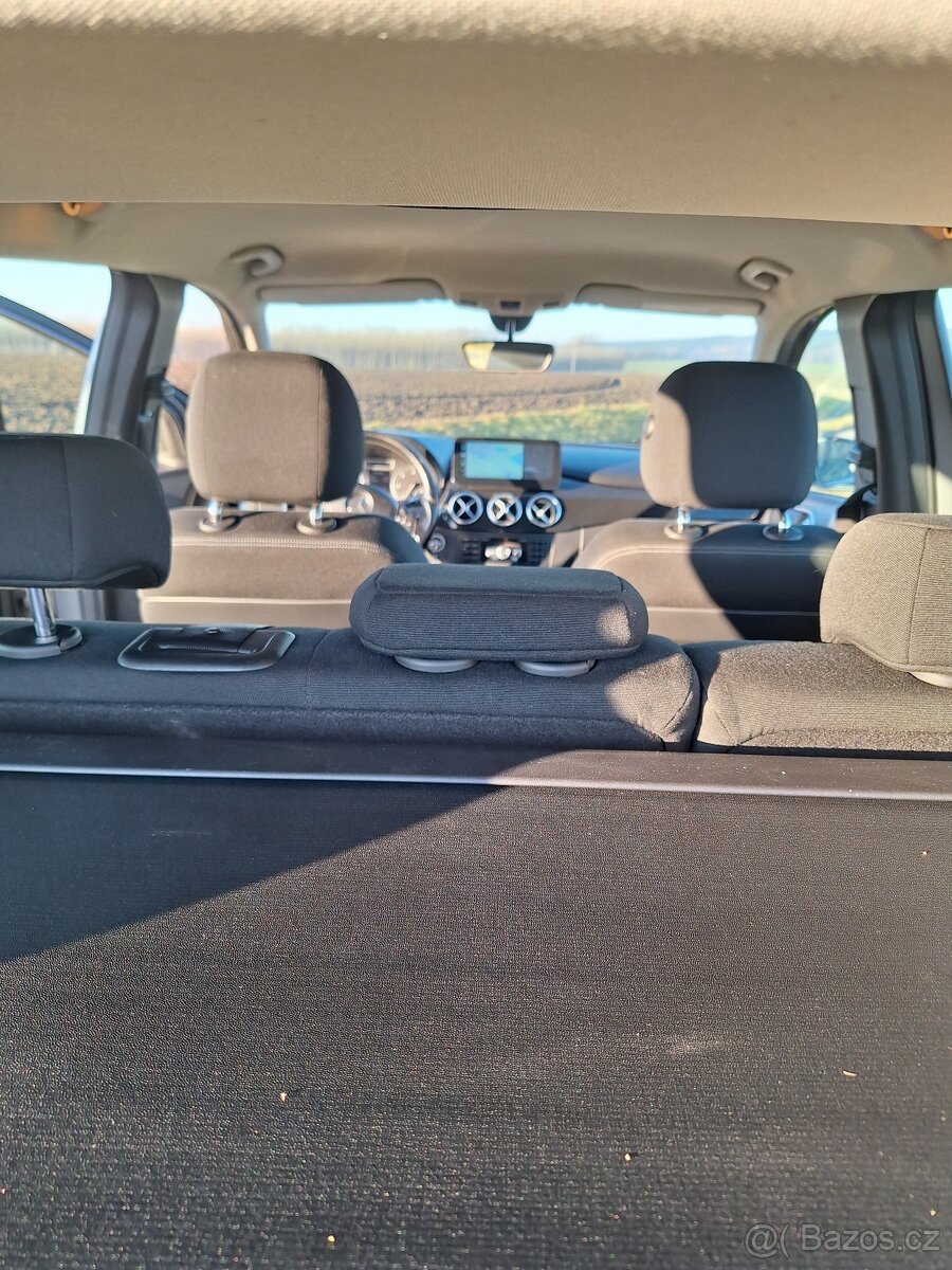 Mercedes-Benz Třídy B 180d 80kw - 6