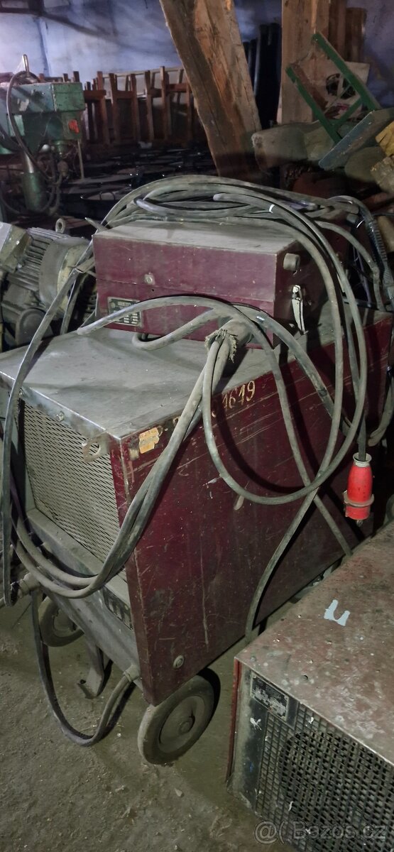 Vybavení dílny Bruska Vrtačka - 6