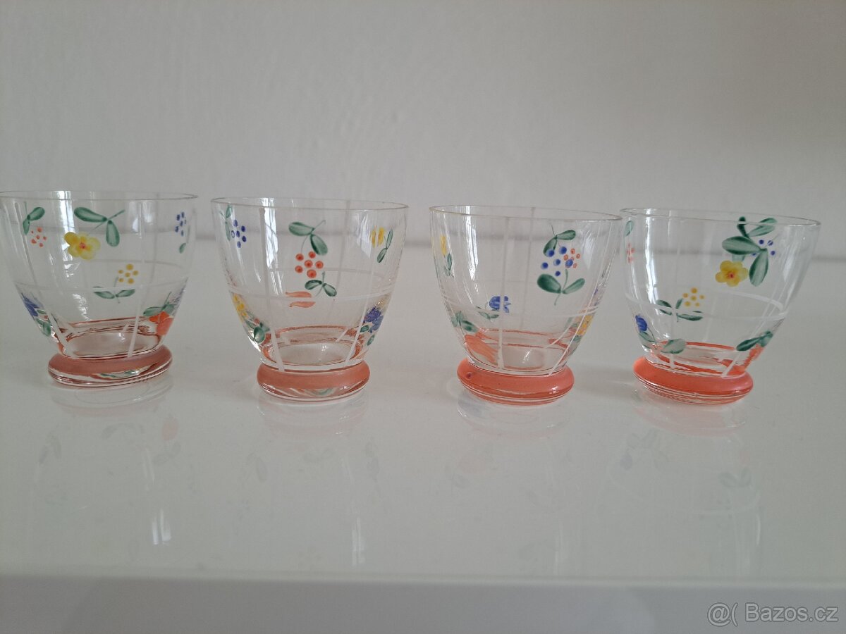 Skleněná karafa se čtyřmi skleničkami - 6