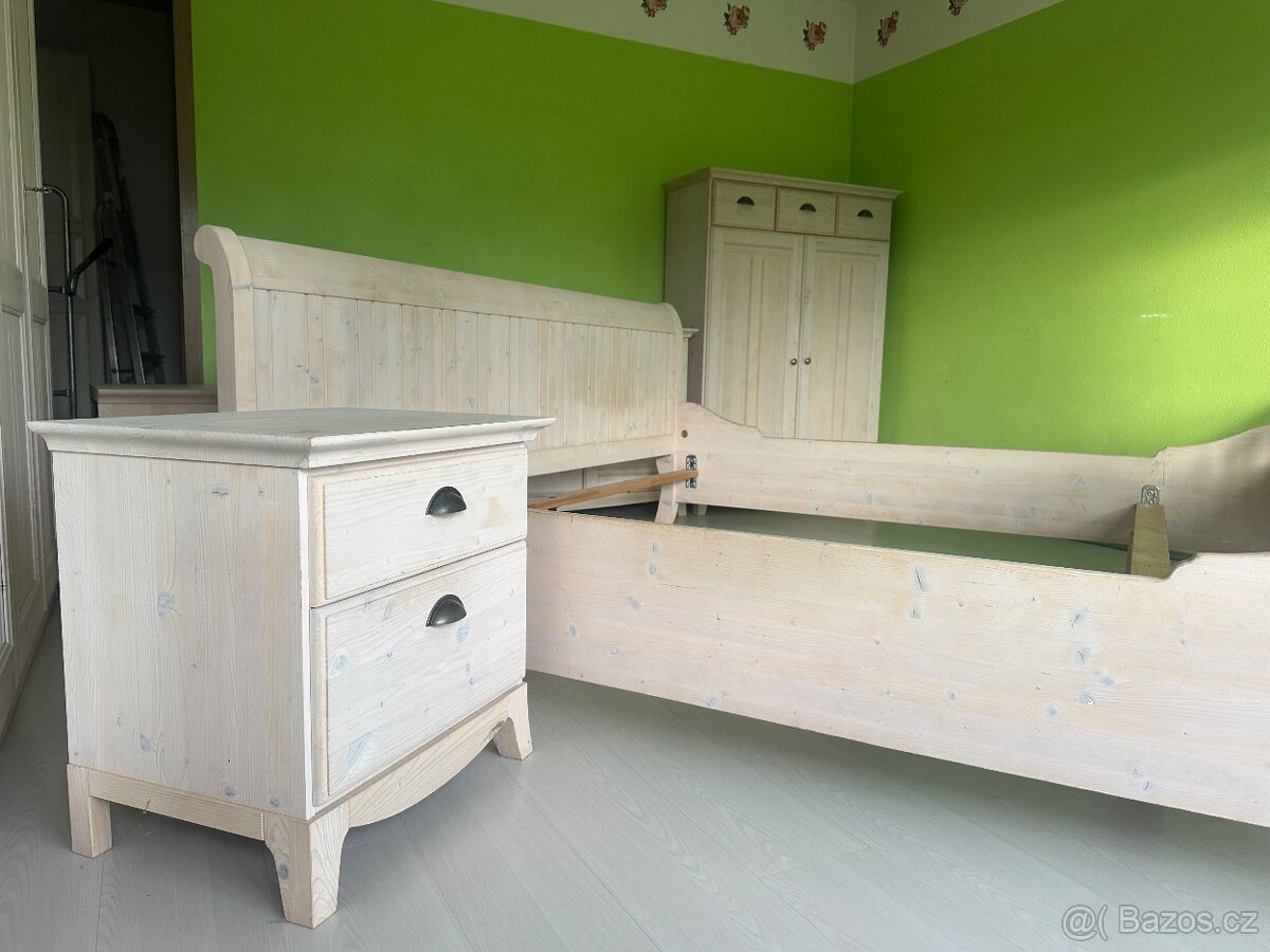 Jitona VENETO, bílá, celomasiv, 2KOMODY - 6