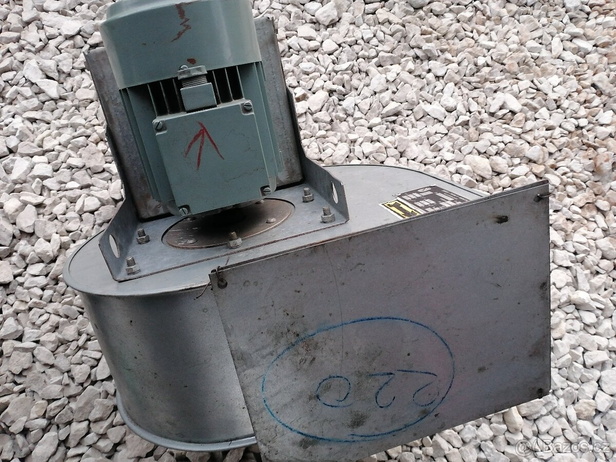 Nový ventilátor,odsávání - 6