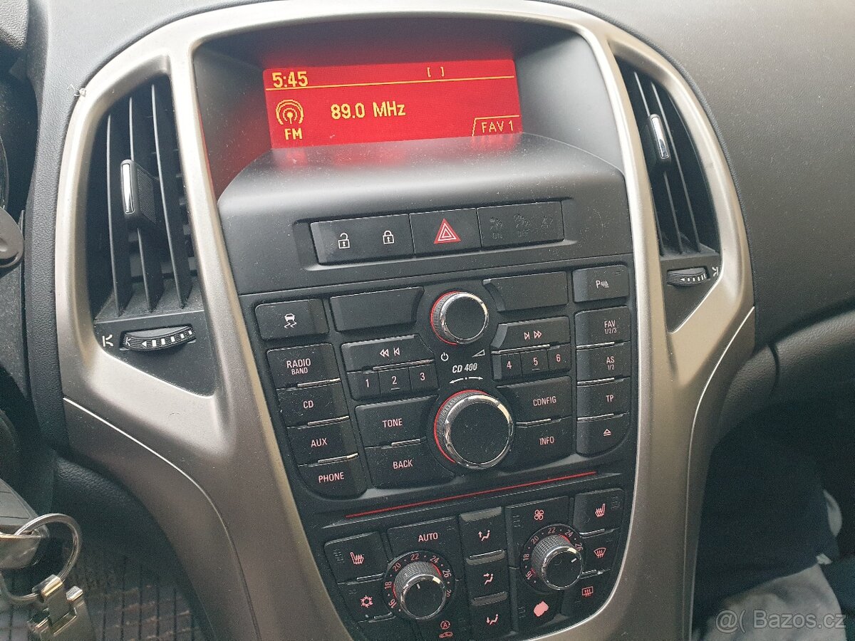 Opel Astra J 1.6 16v 85kw - 6